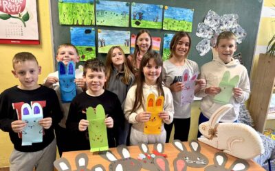 Sretan Uskrs žele Vam učenici 4. razreda i učiteljica Jasna!