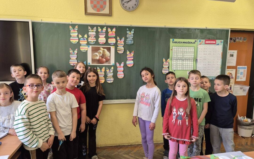 Sretan Uskrs svima žele učenici 2.razreda i učiteljica Tatjana!