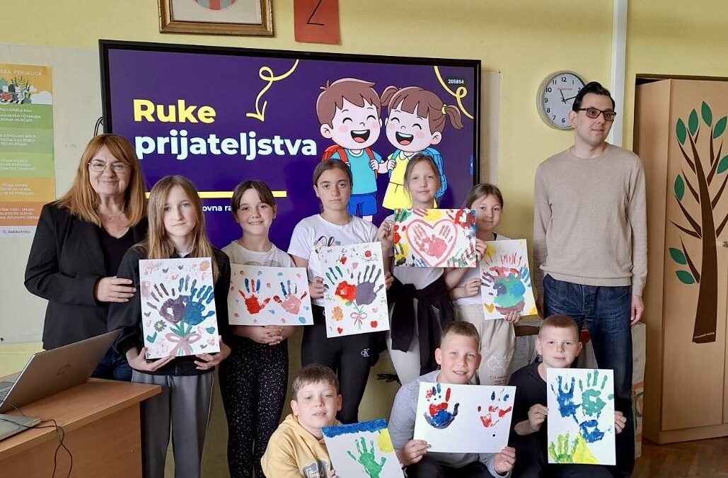 Pedagoško-likovna radionica „Ruke prijateljstva“